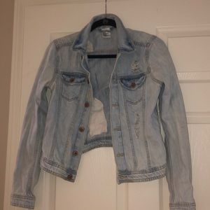 Lightwash jean jacket